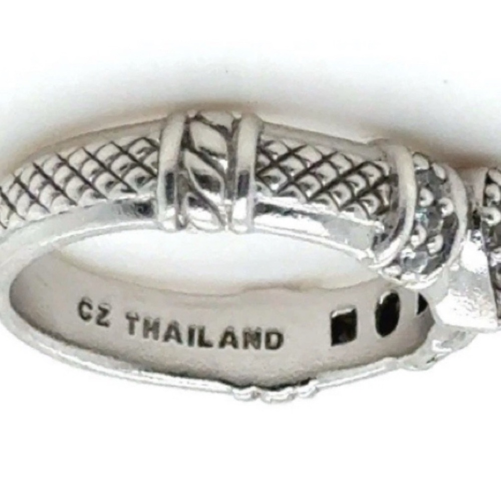 Judith Ripka Silver Heart Ring with Clear Stones - Picture 2 of 4